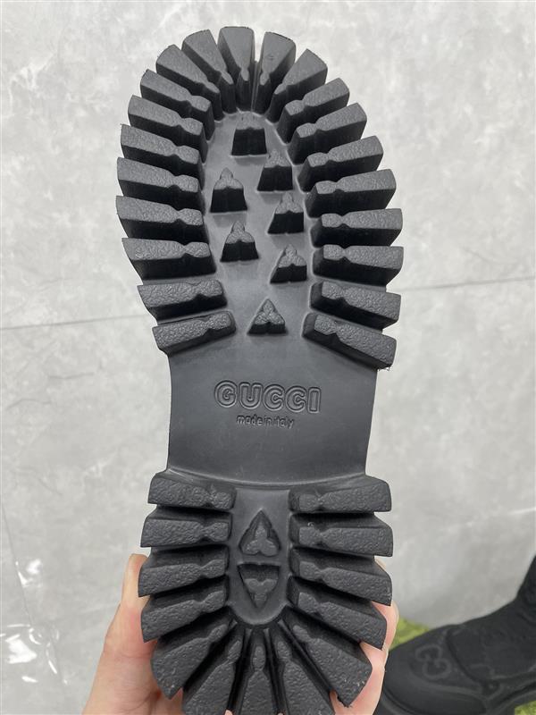 20243518917333 300310